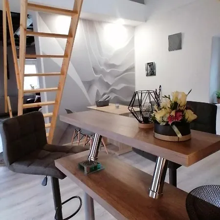 Kokert Delux Pihenohaz