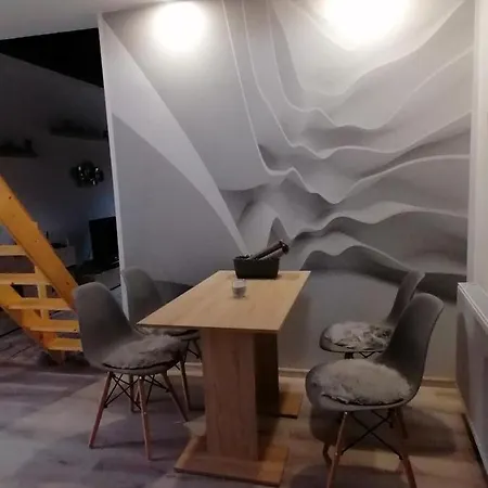 펜션 Kokert Delux Pihenohaz *